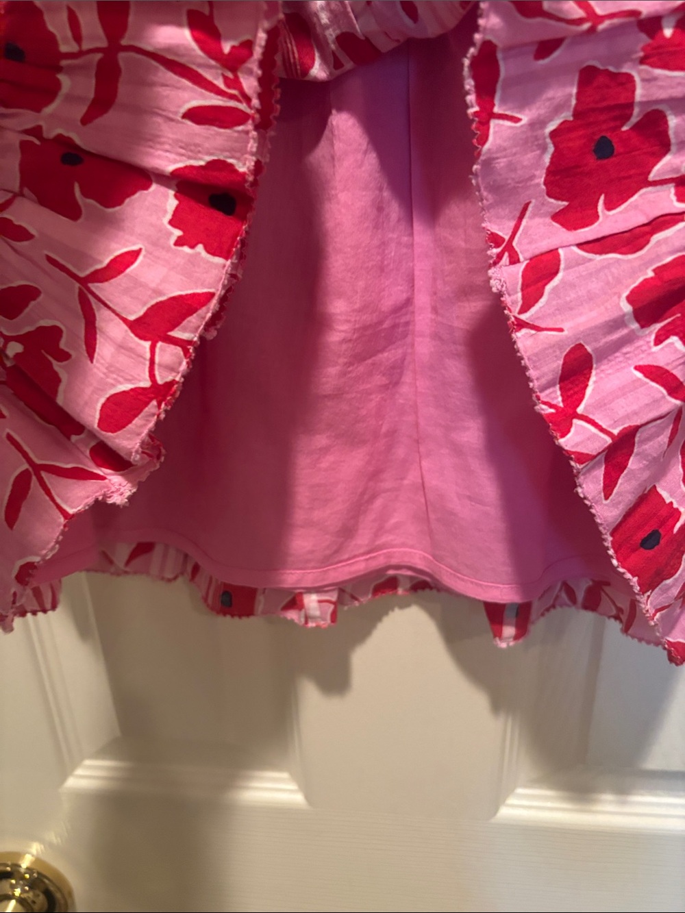 NWT Vineyard Vines Rock Rose Smocked Skirt Floral Pink Red Ruffle Mini sz M - Picture 5 of 6